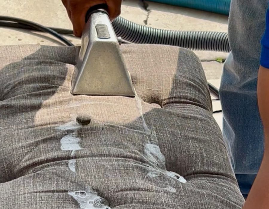 Protección avanzada con teflón para muebles y alfombras